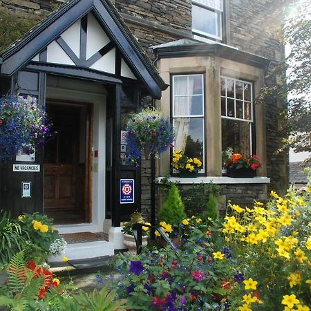 Denehurst Guest House วินเดอร์เมียร์ ภายนอก รูปภาพ