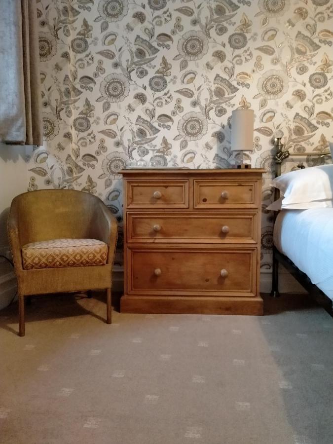 Denehurst Guest House วินเดอร์เมียร์ ภายนอก รูปภาพ