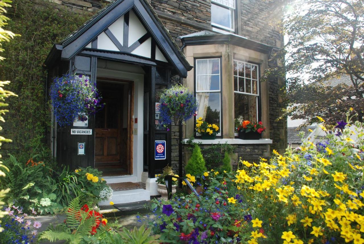 Denehurst Guest House วินเดอร์เมียร์ ภายนอก รูปภาพ